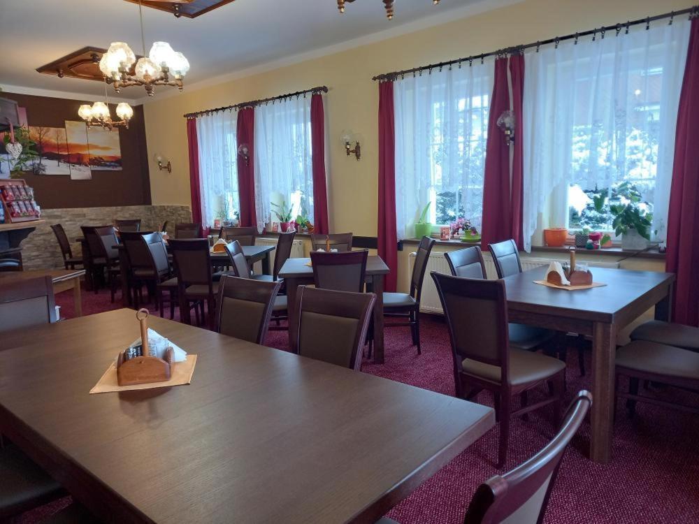 Pension Svycarsky Dum Špindlerŭv Mlýn Exterior foto
